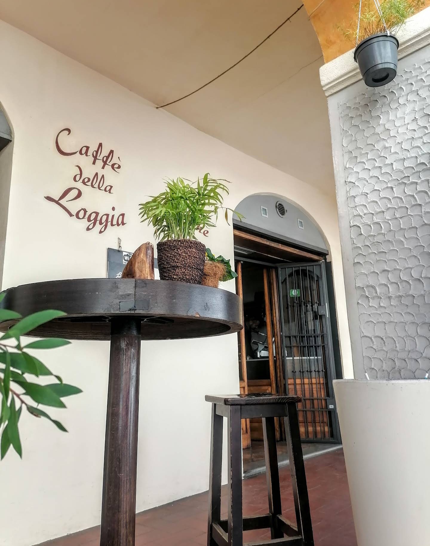 Insegna Caffè della Loggia